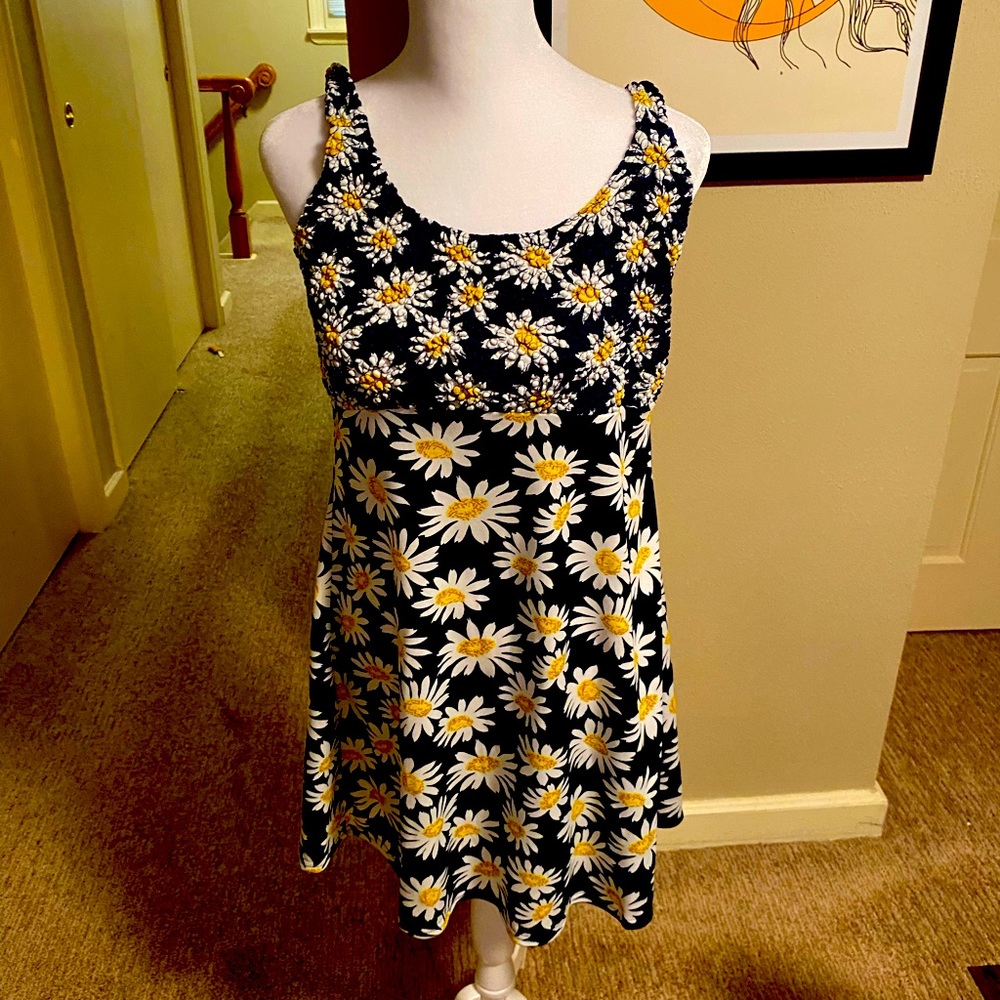 Nineties Daisy Dress